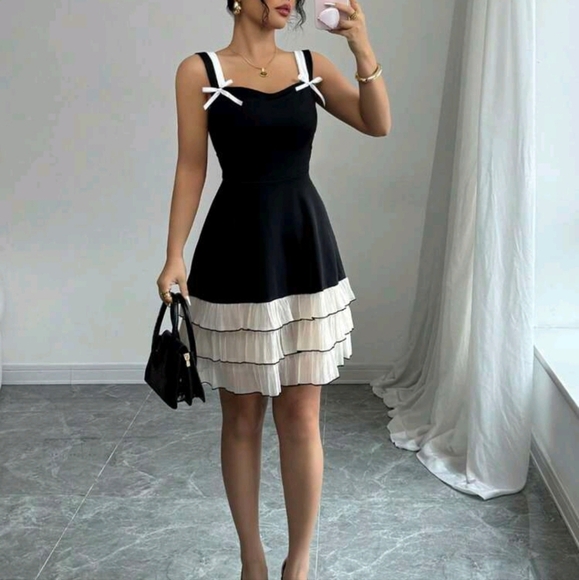 Dresses & Skirts - Women's Solid Color Patchwork Bow Decor Elegant Short Dress